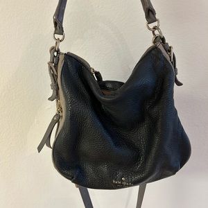 black and grey kate spade purse ♠️